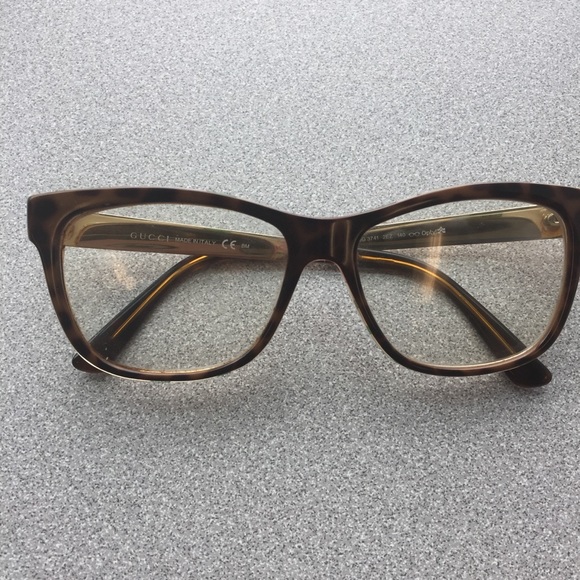 Gucci eye glasses - Picture 6 of 7